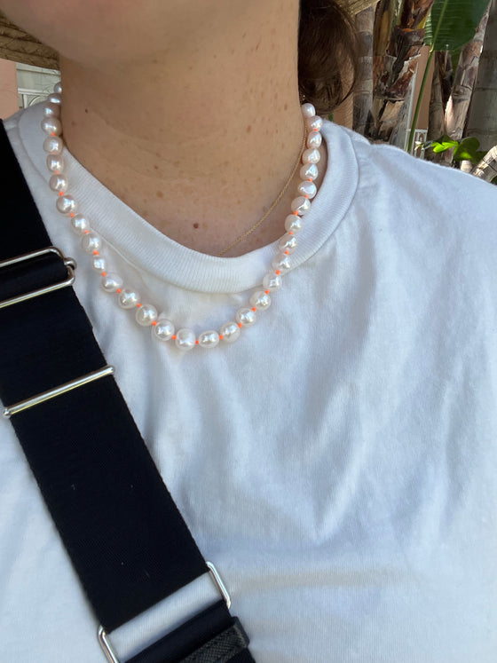 Forever Summer pearl necklace